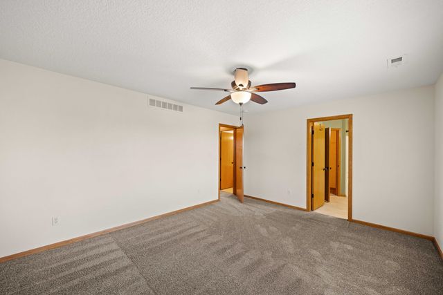 2621 SW 35th Street, Ankeny, IA 50023