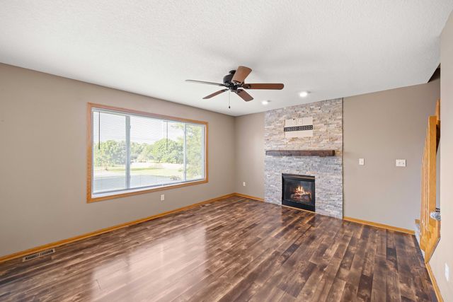 2621 SW 35th Street, Ankeny, IA 50023