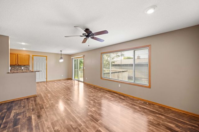 2621 SW 35th Street, Ankeny, IA 50023