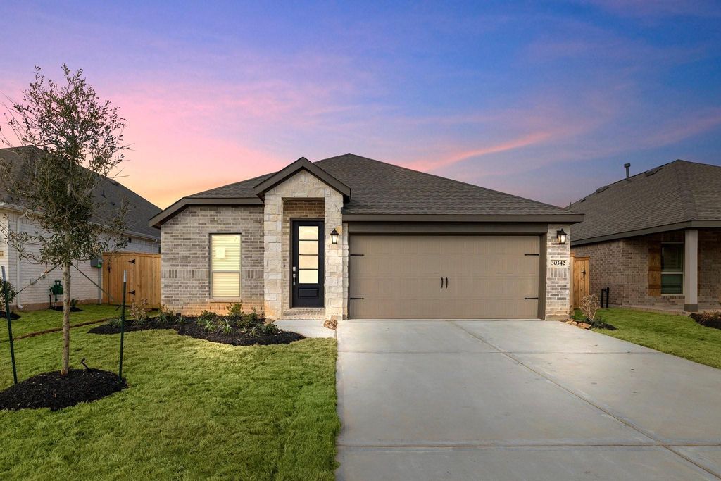 30342 Centipede Grove Lane, Fulshear, TX 77423