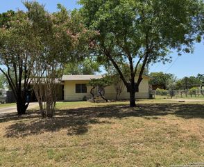 19905 Casias, Somerset, TX 78069