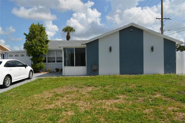 8201 DONALDSON DRIVE, Tampa, FL 33615