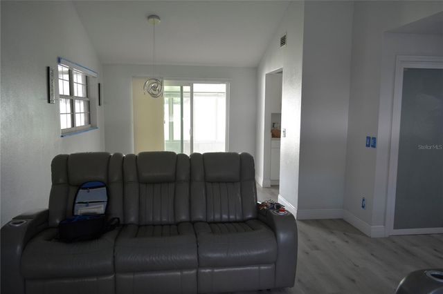 8201 DONALDSON DRIVE, Tampa, FL 33615