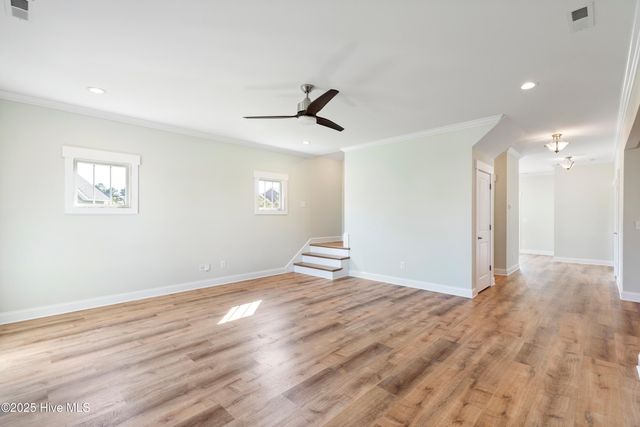 108 S Lamplighters Walk, Hampstead, NC 28443