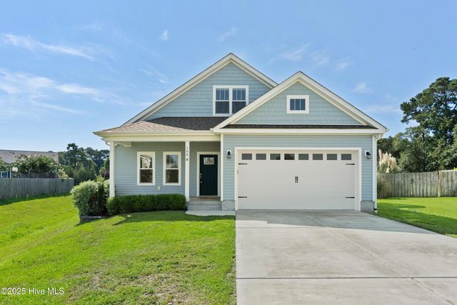 108 S Lamplighters Walk, Hampstead, NC 28443