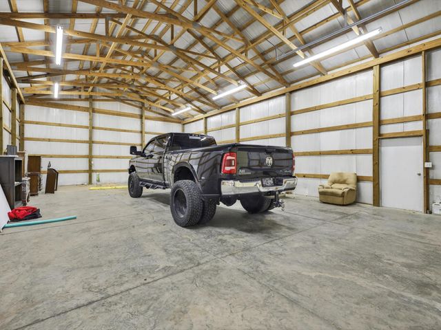 275 Swift Ln, Cunningham, TN 37052