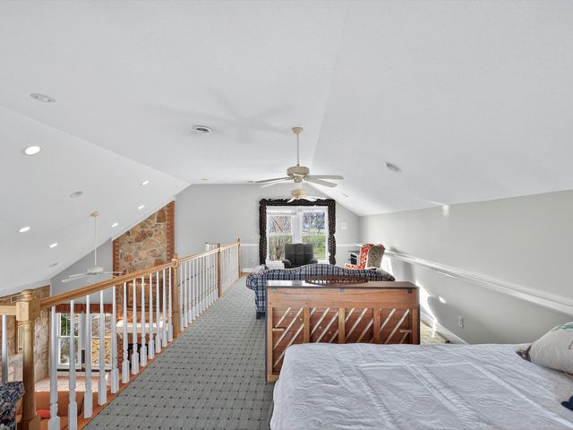 275 Swift Ln, Cunningham, TN 37052