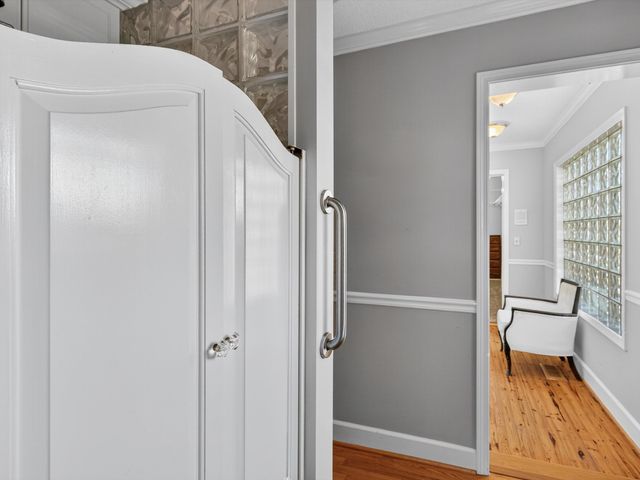 275 Swift Ln, Cunningham, TN 37052