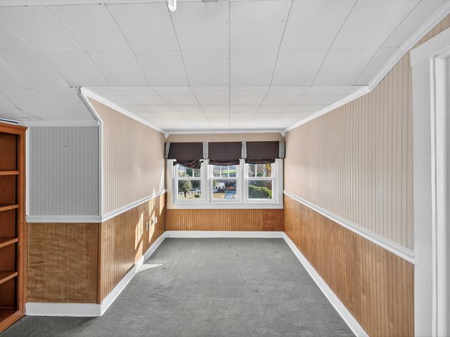 275 Swift Ln, Cunningham, TN 37052