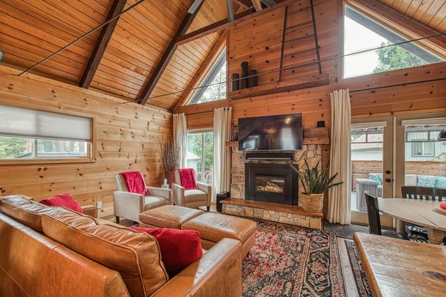 41895 Merriman Lane, Auberry, CA 93602