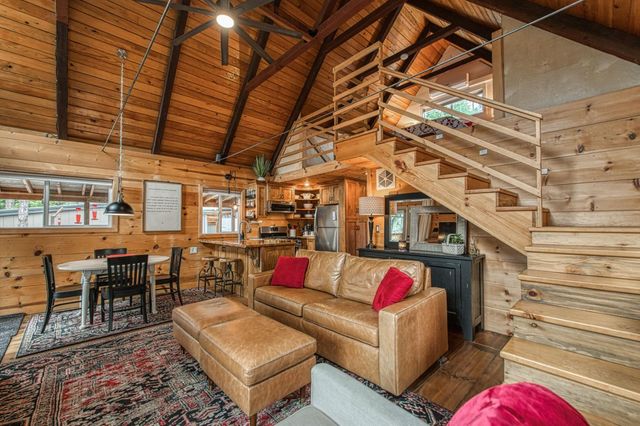 41895 Merriman Lane, Auberry, CA 93602