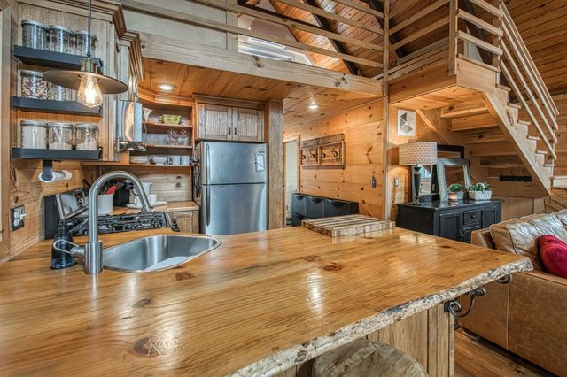 41895 Merriman Lane, Auberry, CA 93602
