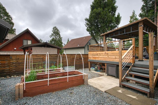 41895 Merriman Lane, Auberry, CA 93602