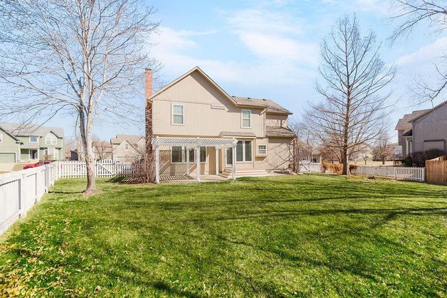 20907 W 53rd Terrace, Shawnee, KS 66218