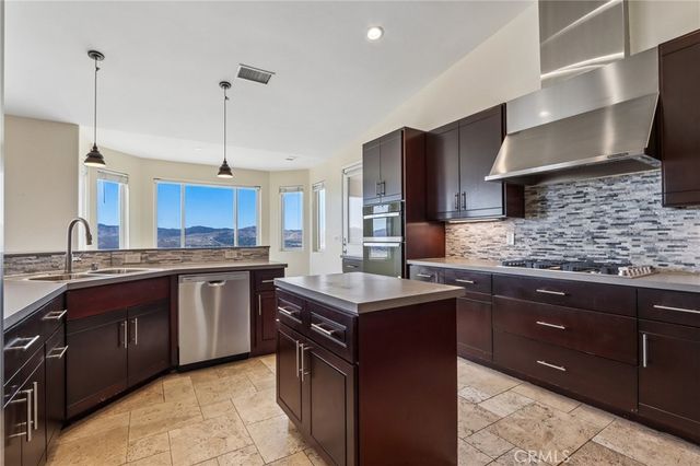 6057 Buena Suerte, Yucca Valley, CA 92284