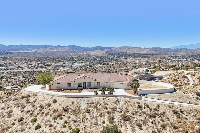 6057 Buena Suerte, Yucca Valley, CA 92284
