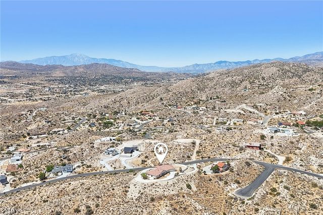 6057 Buena Suerte, Yucca Valley, CA 92284
