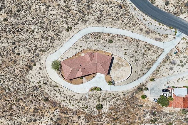 6057 Buena Suerte, Yucca Valley, CA 92284
