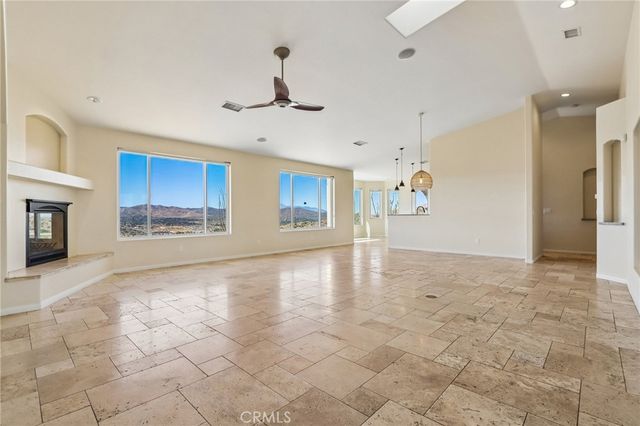 6057 Buena Suerte, Yucca Valley, CA 92284