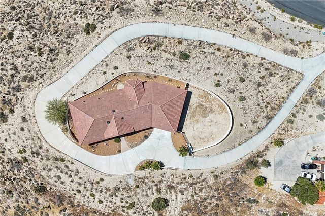 6057 Buena Suerte, Yucca Valley, CA 92284