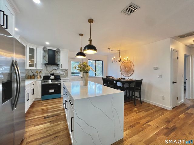 25 Wallace Street, Shelton, CT 06484