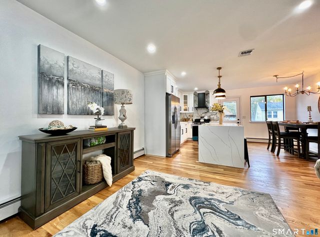 25 Wallace Street, Shelton, CT 06484