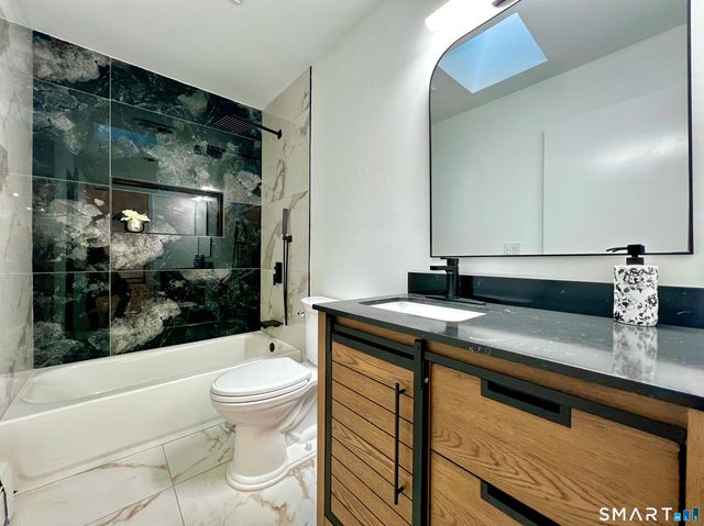 25 Wallace Street, Shelton, CT 06484