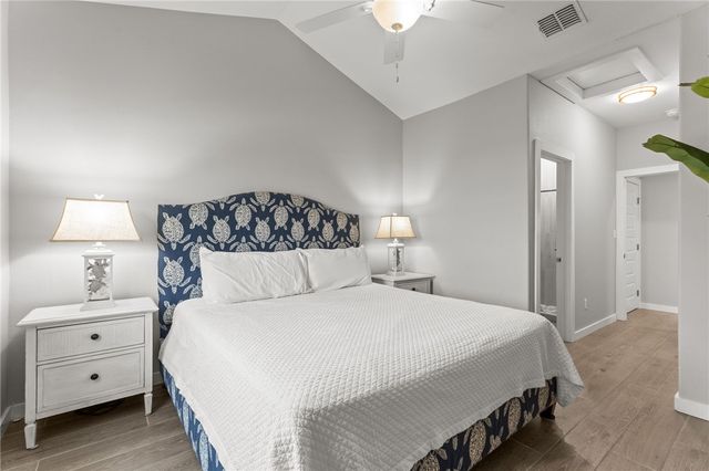 15102 Boca Grandi Dr, Corpus Christi, TX 78418