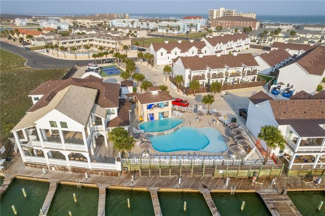 15102 Boca Grandi Dr, Corpus Christi, TX 78418