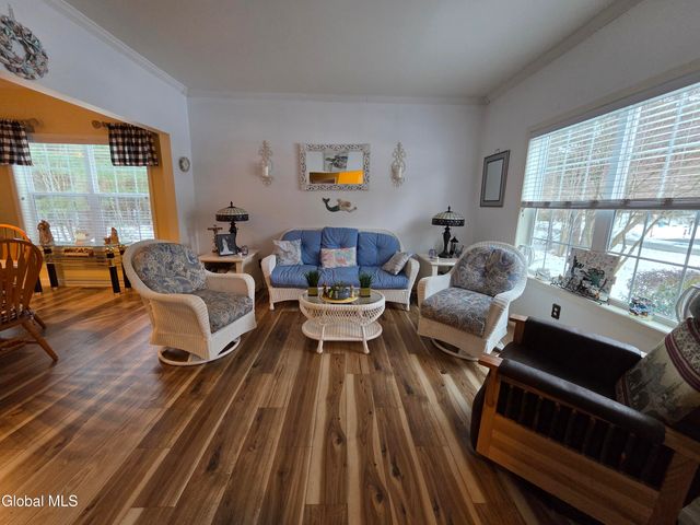 26 Woodshire Court, Queensbury, NY 12804