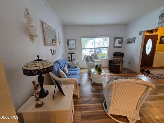 26 Woodshire Court, Queensbury, NY 12804