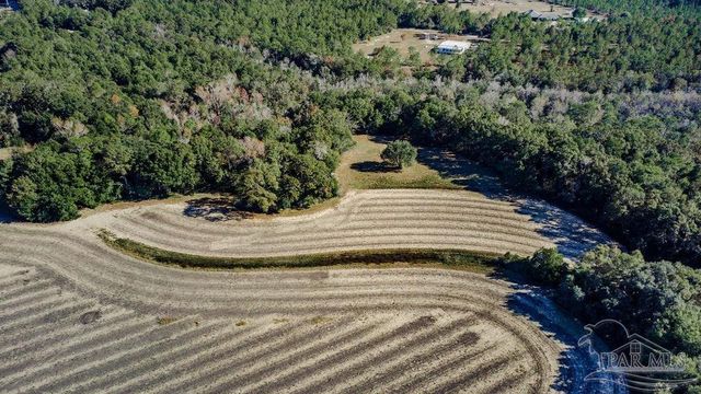 6 Segrest Rd, Pace, FL 32571