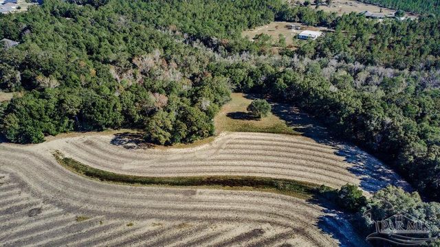 6 Segrest Rd, Pace, FL 32571