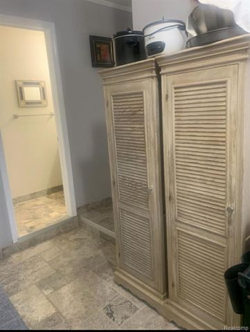 46721 Peach Grove, Macomb, MI 48044