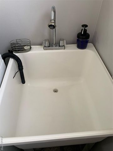 46721 Peach Grove, Macomb, MI 48044