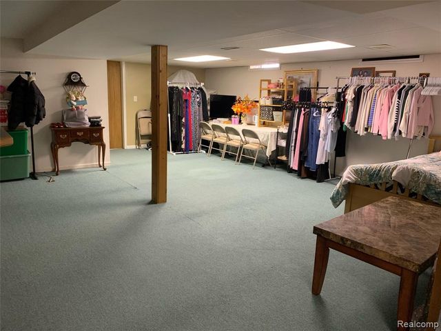 46721 Peach Grove, Macomb, MI 48044