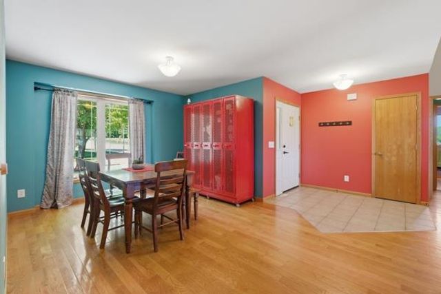 701 RODEFELD Way, Madison, WI 53718