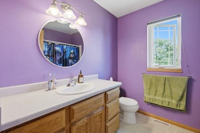 701 RODEFELD Way, Madison, WI 53718