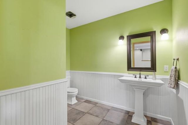 701 RODEFELD Way, Madison, WI 53718