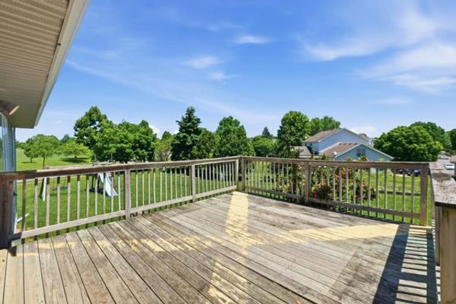701 RODEFELD Way, Madison, WI 53718
