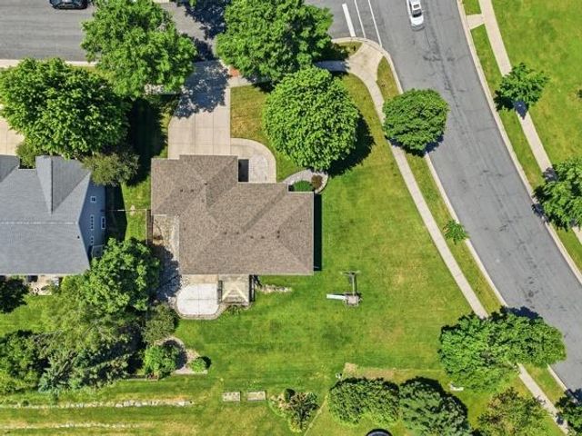 701 RODEFELD Way, Madison, WI 53718