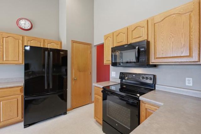 701 RODEFELD Way, Madison, WI 53718