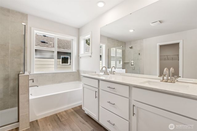 2031 NE Norseman Way, Poulsbo, WA 98370