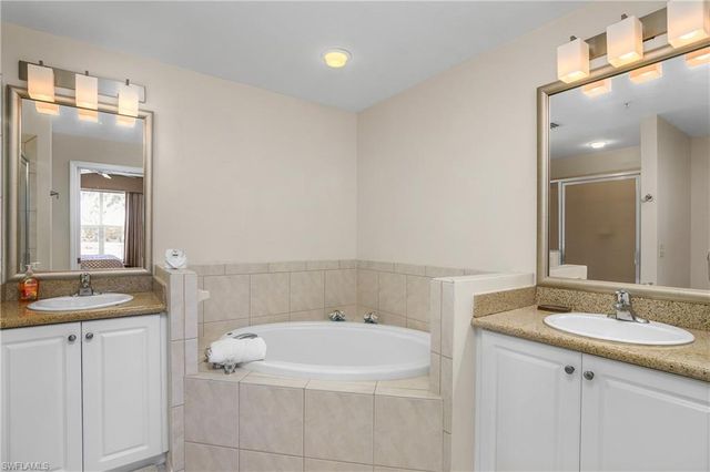 7965 Mahogany Run LN # 312, Naples, FL 34113