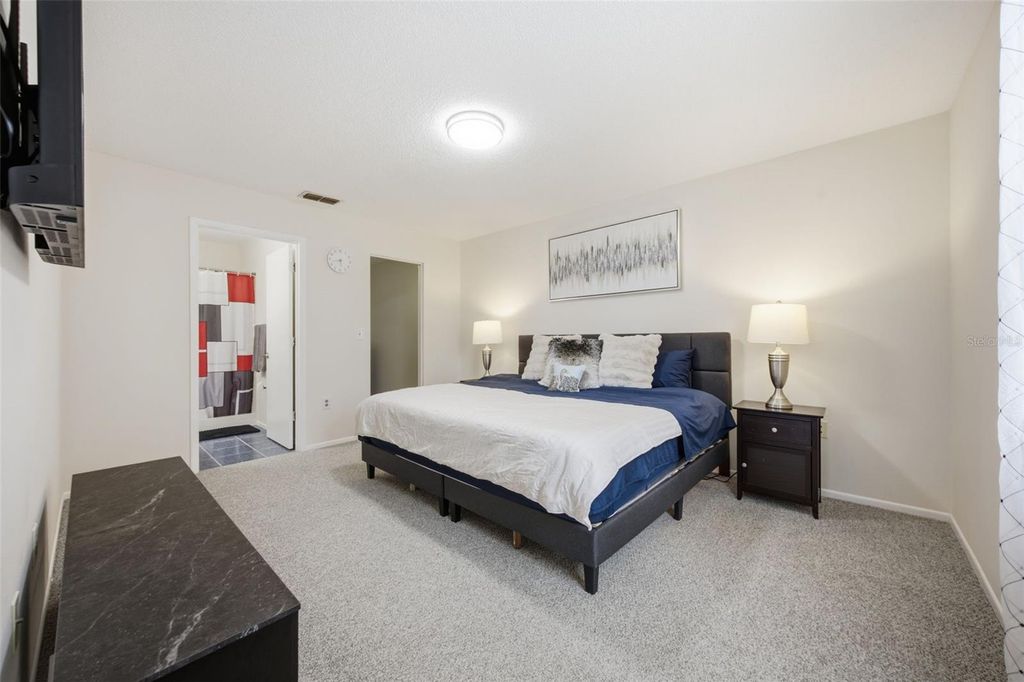 Image 18 of property listing at 3884 59TH AVENUE W 4198, Bradenton, FL 34210