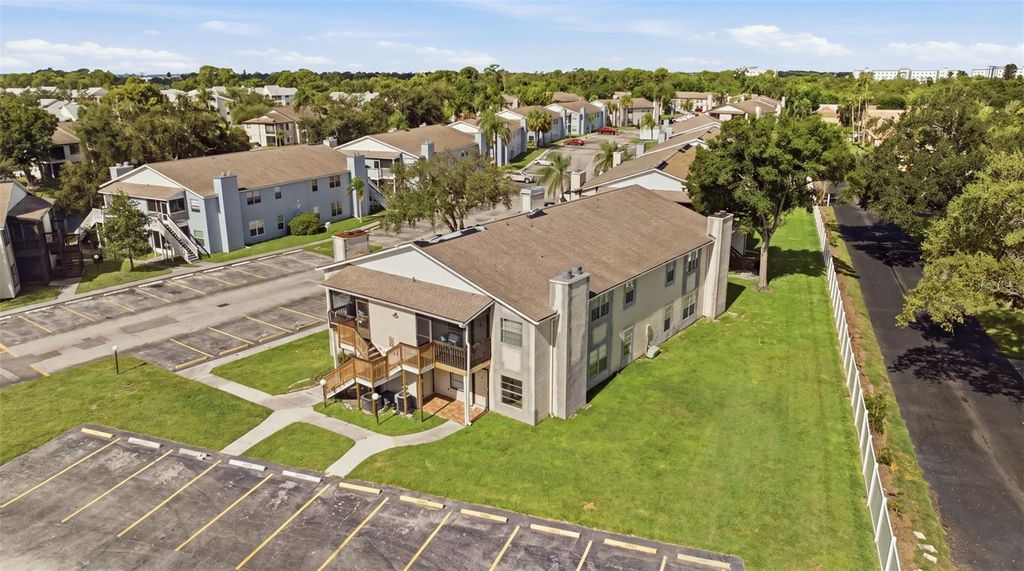 Image 27 of property listing at 3884 59TH AVENUE W 4198, Bradenton, FL 34210