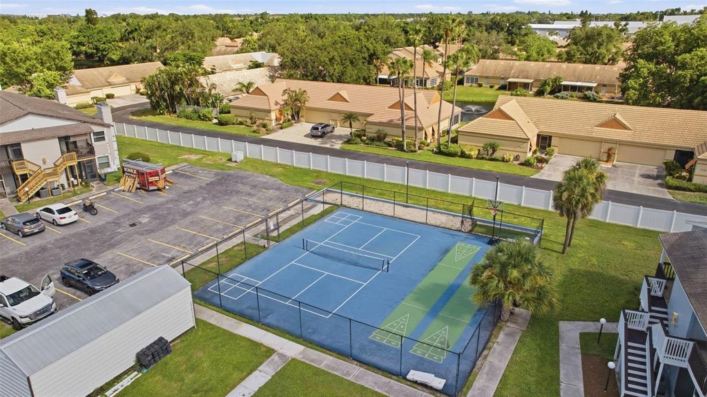Image 43 of property listing at 3884 59TH AVENUE W 4198, Bradenton, FL 34210