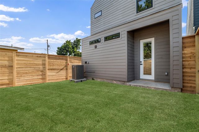 4108 Cortlandt Street, Houston, TX 77018