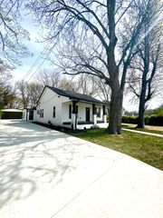 120 S Columbia Ave, Lawrenceburg, TN 38464