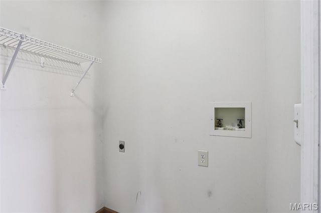 1361 Forest Creek Drive 3, St Peters, MO 63303